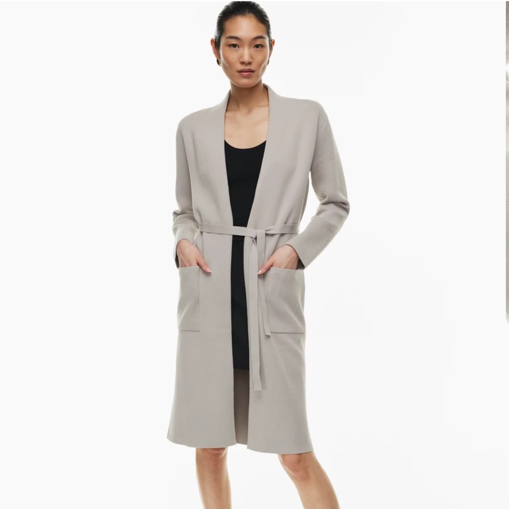 aritzia ty cardigan babaton